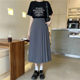 Casual and versatile long skirt with pleated pockets