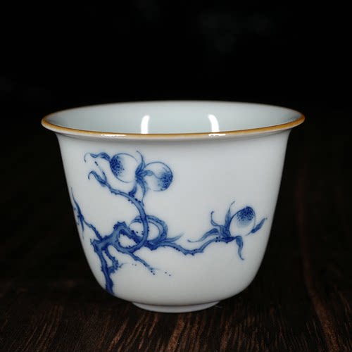 龙圣华苑景德镇谷雨山房手绘青花灵山寿桃奇古杯手工原矿品茗茶杯 - 图0