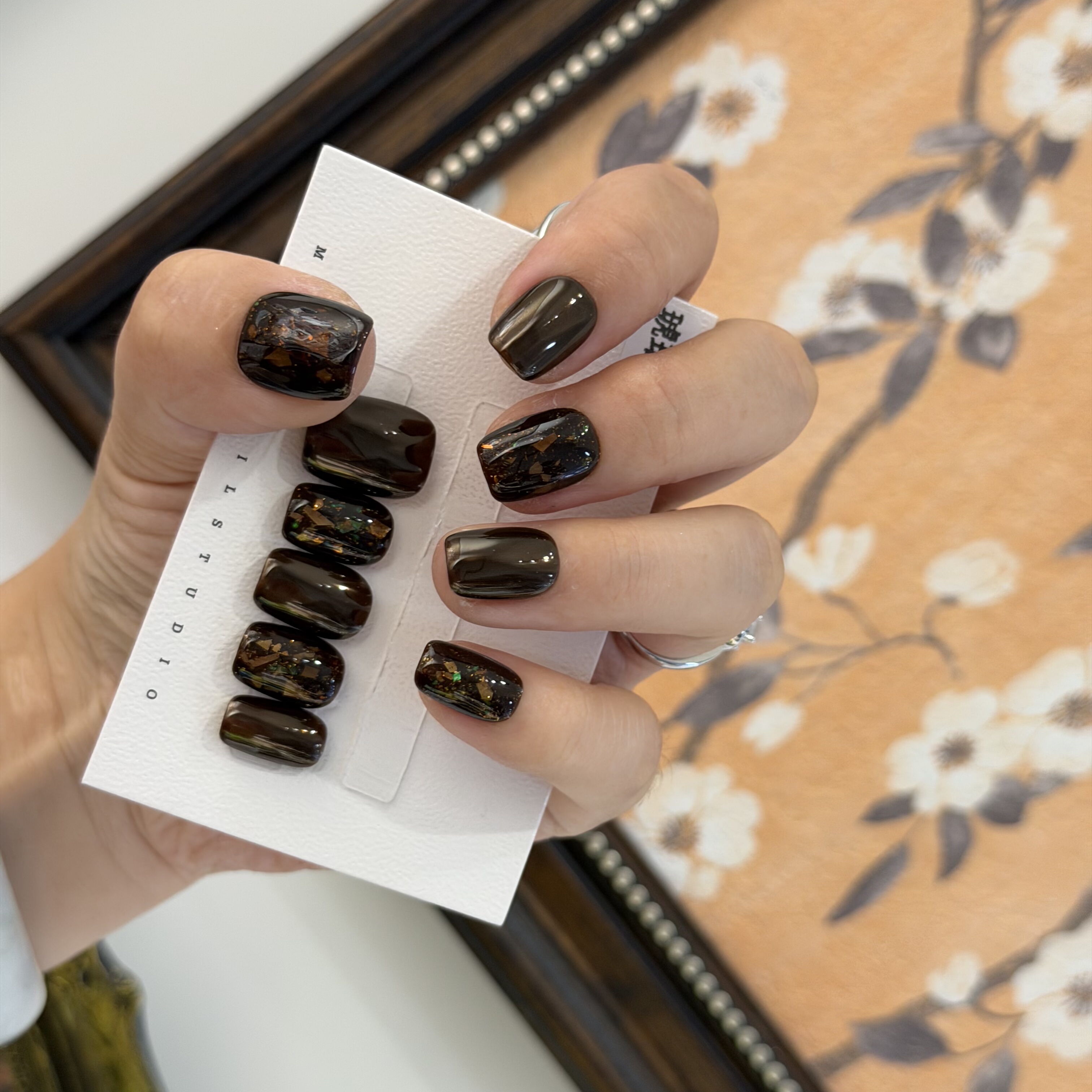 MUZINAIL·【琥珀糖浆】纯手工定制美甲韩风亮片爆闪轻奢短款美甲,淘宝优惠券,粉丝福利购,淘宝优惠卷