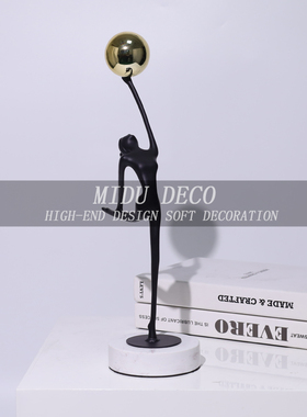 金属装饰现代客厅人物