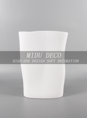 陶瓷装饰现代客厅人脸