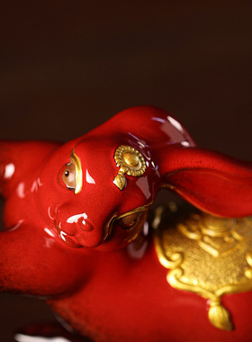 创意兔子摆件红色陶瓷生肖