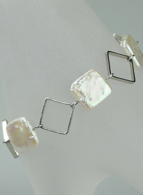 天然珍珠原创设计风白色贝手链