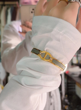 珐琅猪鼻子高级感手镯