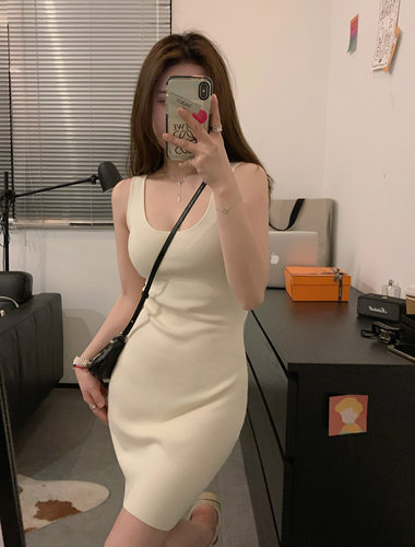 Viiwen纯欲好比例 显瘦黑色短款针织裙长款修身背心吊带裙连衣裙 - 图1