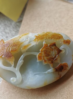 初见籽玉85.2g喜事连连手把件 新疆和田玉籽料枣红皮独籽原石新款