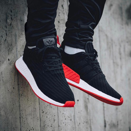 adidas clover running shoes men's and women's shoes Originals NMD R2 casual  sports jogging shoes FV5217