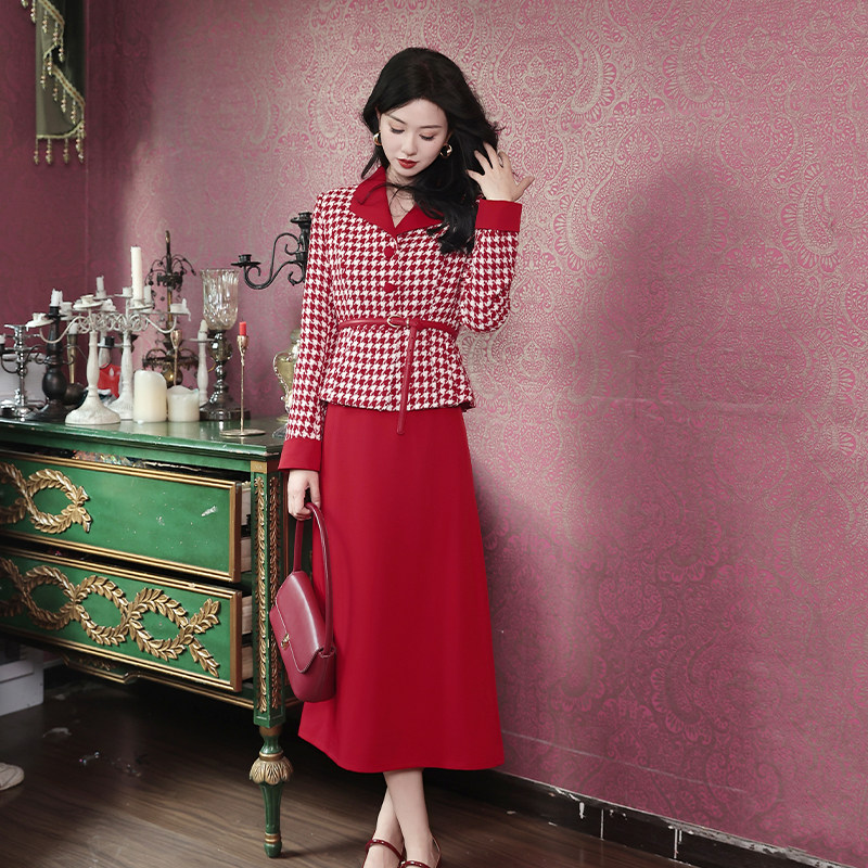 十里红妆~春秋季红色新娘结婚裙装套装回门服两件套[外套+半身裙],淘宝优惠券,粉丝福利购,淘宝优惠卷