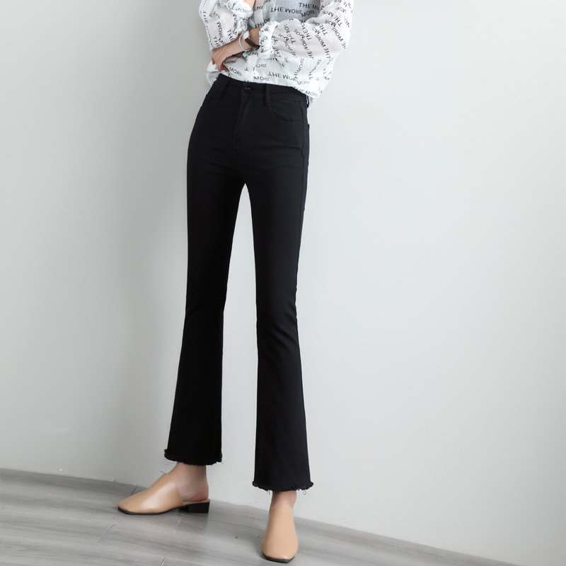 黑色微喇2020年春秋新款显瘦牛仔裤 思梦羽牛仔裤