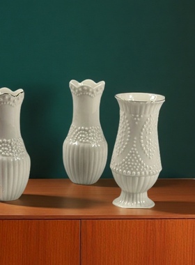 LENOX骨瓷描金浮雕花瓶摆件