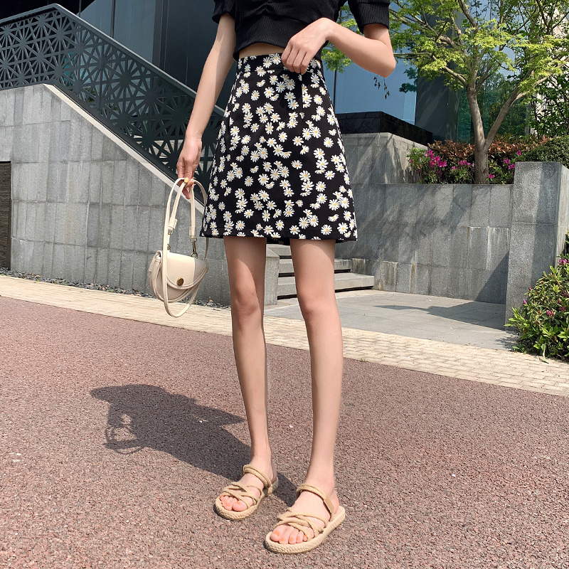 mlisland服饰旗舰店小雏菊短裙女半身裙高腰包臀a字裙小个清新碎花裙子夏季新款2