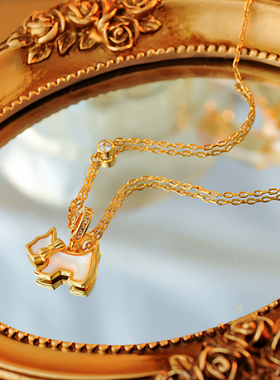 白色小马小众设计感项链女品牌潮流送女友生日礼物2025新款项圈坠