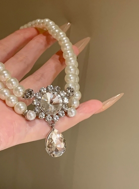 在逃公主珍珠项链2025爆款女款轻奢高级感双层颈链夸张锁骨链配饰