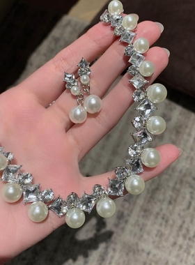 闪钻珍珠项链耳钉套装高级感轻奢