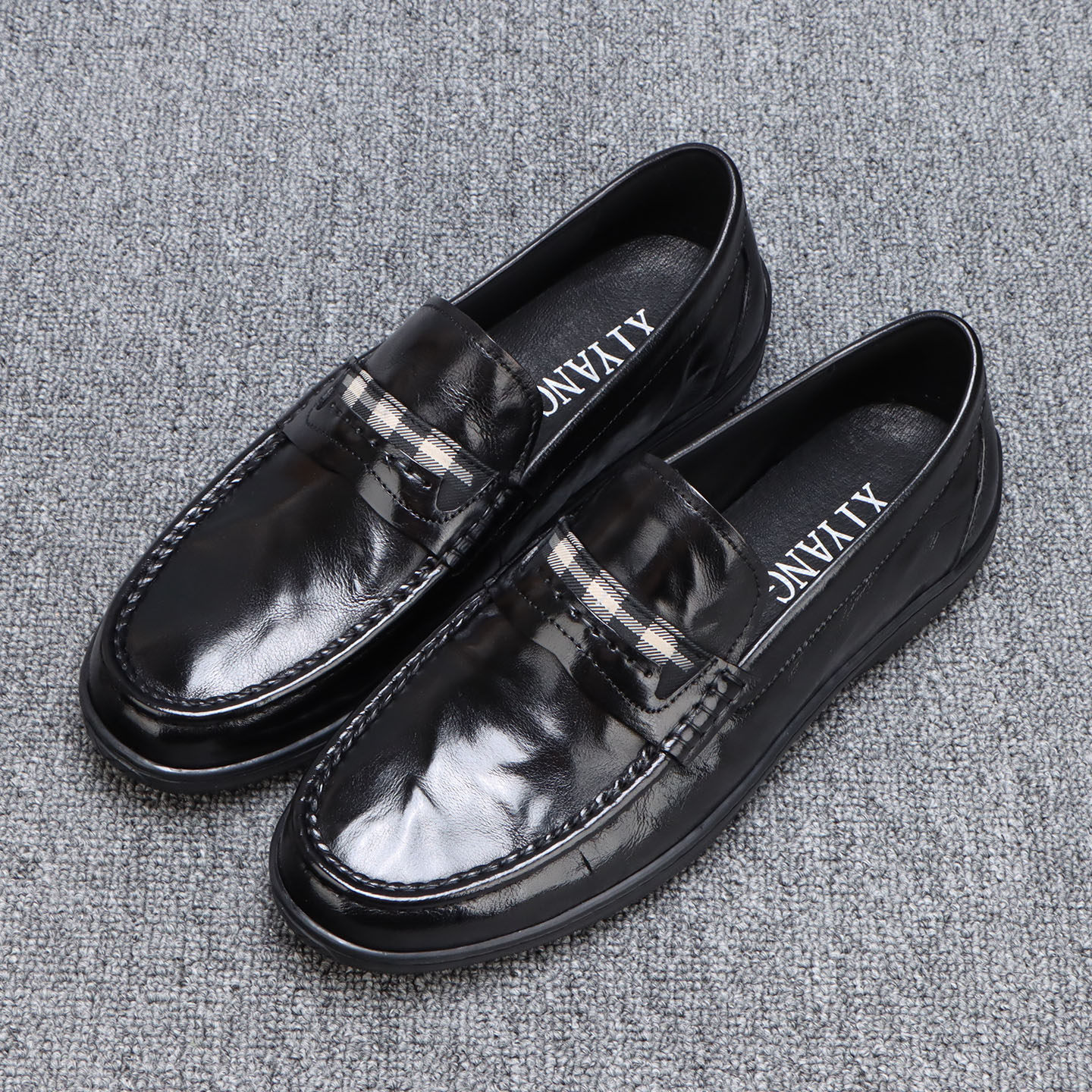 男士2025新款豆豆鞋头层牛皮软底黑色百搭休闲皮鞋男一脚蹬乐福鞋,淘宝优惠券,粉丝福利购,淘宝优惠卷