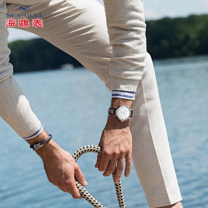海鸥自动男小三针皮带时尚防水表 海鸥表赢时国产腕表