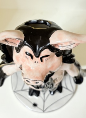 出口布鲁瓷BlueSky陶瓷复古搞怪披风猪猪妖摆件装饰仓鼠金丝熊窝