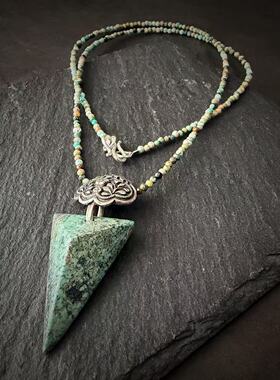 月末魔羯。原创。|心尖| 老银如意头搭扣。绿松石三角牌。项链