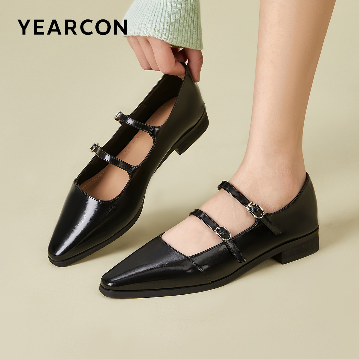 意尔康女鞋春秋季女士尖头粗跟单鞋英伦风复古皮鞋玛丽珍一字扣带 - 图1