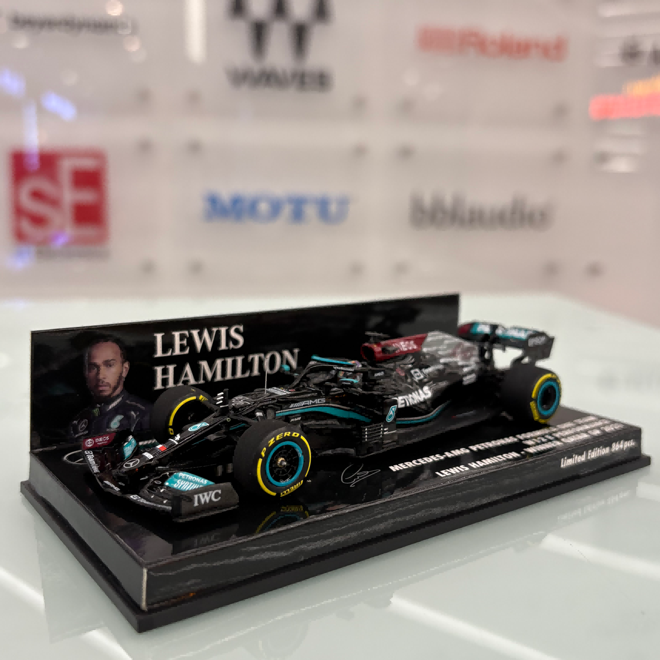 超级特价 1:43迷你切奔驰2021汉密尔顿卡塔尔冠军车模 - 图2