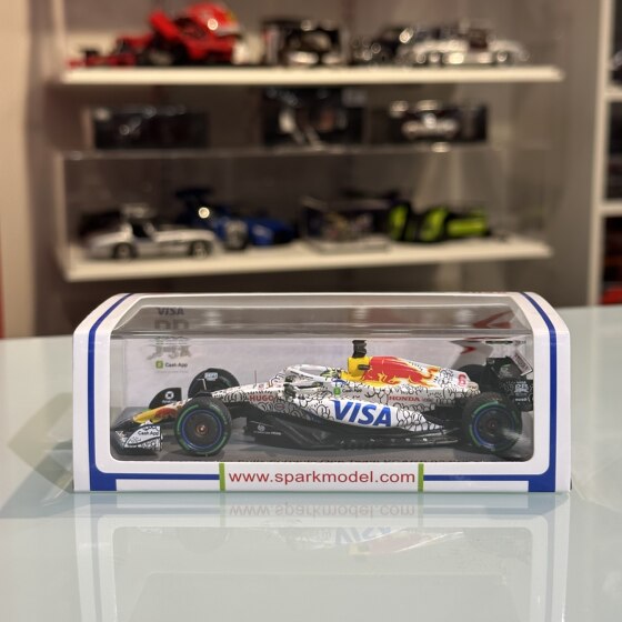 Now 1 43 SPARK F1 Hajar Toro Rosso RB02 Miami British artist specially painted car model