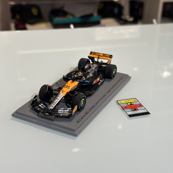 Now 1 43 SPARK Piastri MCL39 British special paint second Spanish special paint championship car model