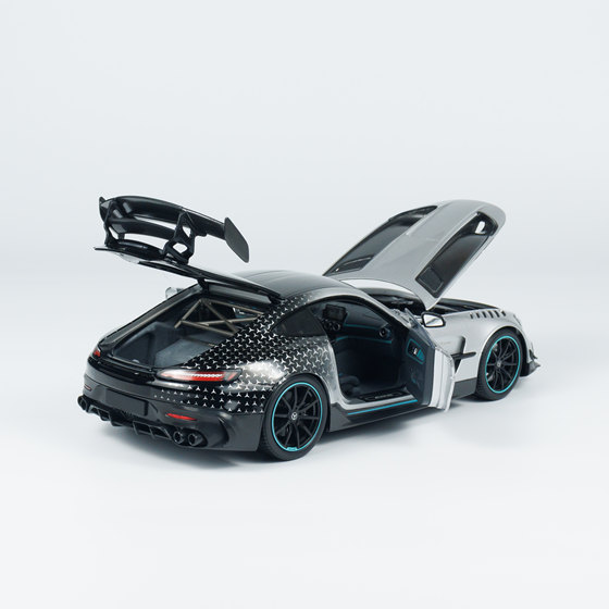 Spot 1 18 Mini Cut Mercedes AMG GT Black Series 2021 Limited Car Model Collection