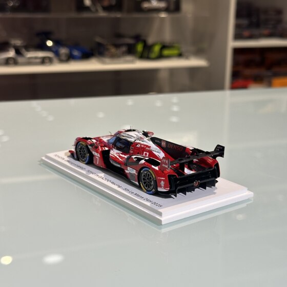 In stock 1 43 SPARK Toyota GR010 hybrid car #7 #8 2025 Le Mans 24h endurance car model