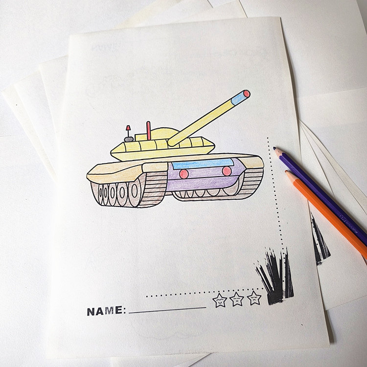 坦克绘画本彩笔蜡笔涂色手绘宝宝儿童描绘图画本工程车简笔画玩具