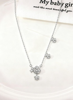 法式轻奢银色拉丝山茶花吊坠项链女甜美气质小众设计感锁骨链