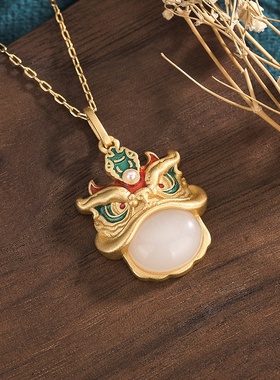 2022年中国风汉服古装配饰古法镀金珐琅彩醒狮项链仿和田玉吊坠女