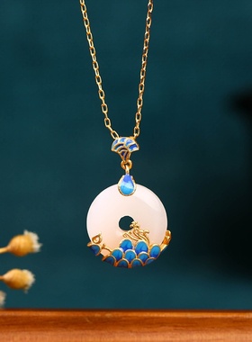 2023秋冬新款仿和田玉平安扣项链女复古珐琅山海古风玉吊坠新款