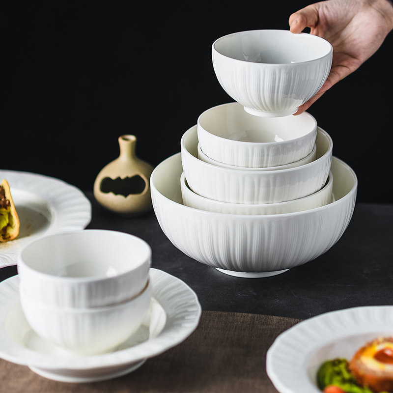 法式高颜值浮雕陶瓷餐具2025新款釉下彩碗盘套装家用碗筷乔迁送礼