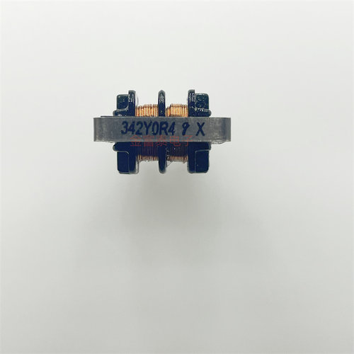 UF1717VB-342Y0R4-01 进口立式 UU9.8 3.4MH 0.4A 共模电感滤波器 - 图0