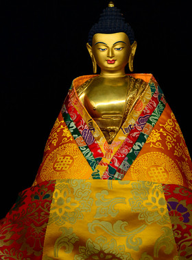 布料塔尔寺手工衣服定制