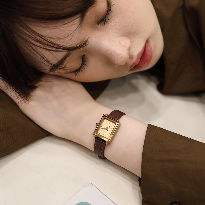 聚利时高级感时尚气质ins风女表 julius聚利时晨宇日韩腕表