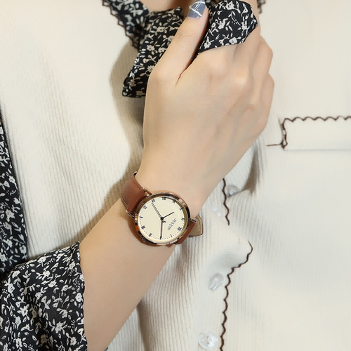 聚利时手表女小众轻奢2025新款复古数字大表盘皮带防水石英女表 - 图0