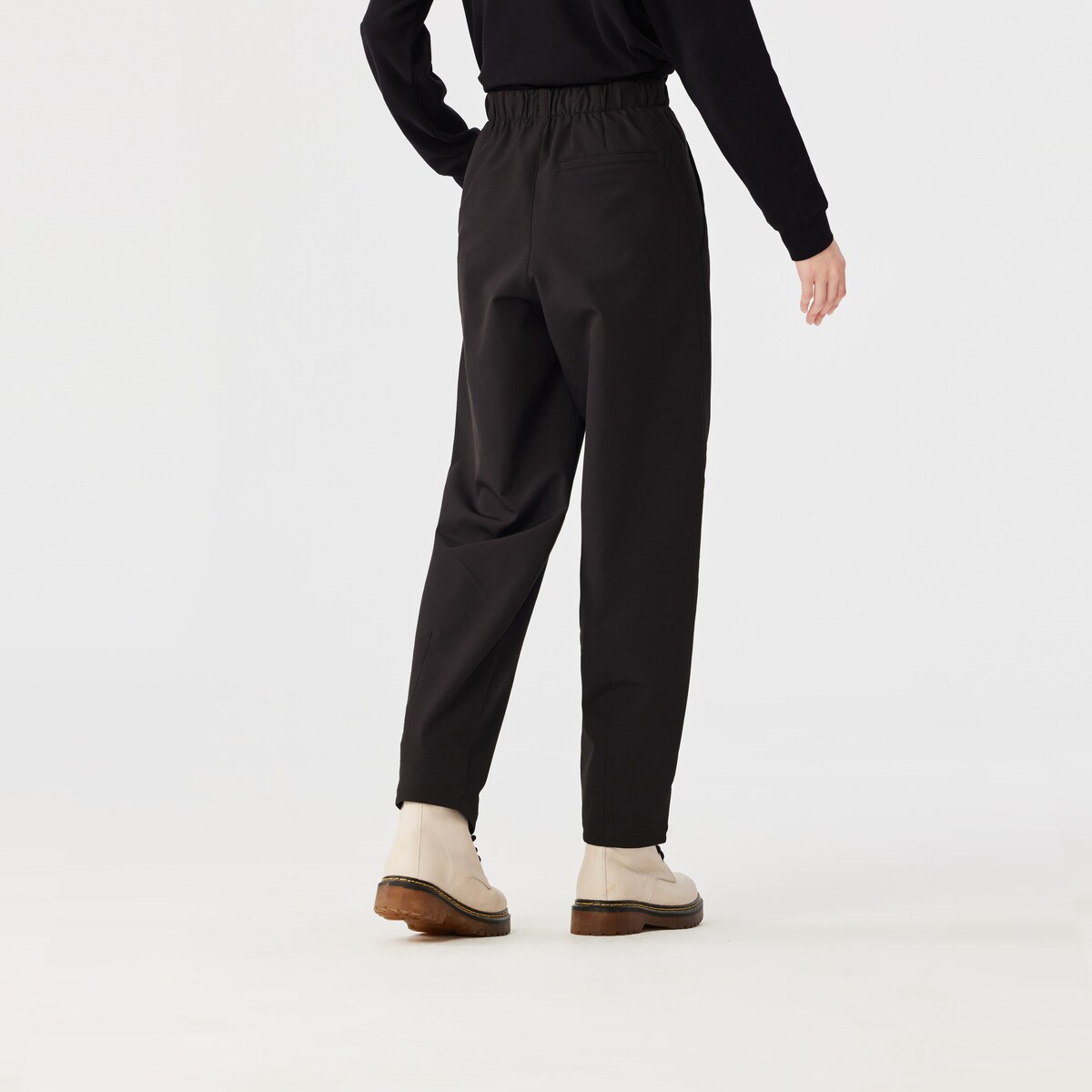 飞鸟和新酒商场同款女装新款宽松直筒裤慢跑休闲裤FR470142011