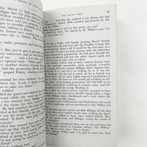 华研原版 24个比利 英文原版 The Minds of Billy Milligan 全英文版心理小说 拥挤的房间原著 二十四个比利 进口英语书籍 - 图0