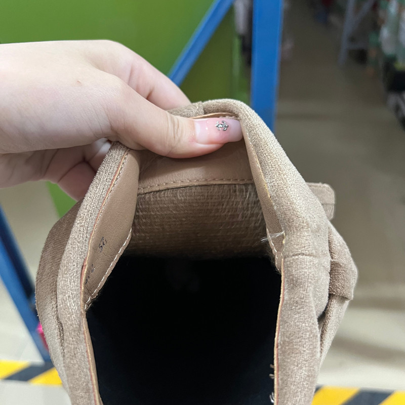 欧美风复古断码捡漏女靴尖头粗高跟皮带扣冬季显瘦长筒靴,淘宝优惠券,粉丝福利购,淘宝优惠卷