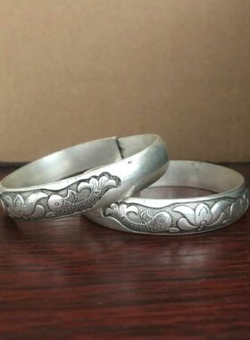 古玩仿古银手镯一对民族风镯子纯手工苗银雕花福寿双鱼手镯包邮
