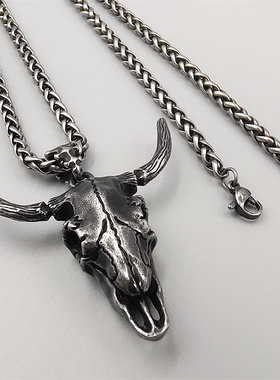 复古男钛钢牛头吊坠项链百搭霸气