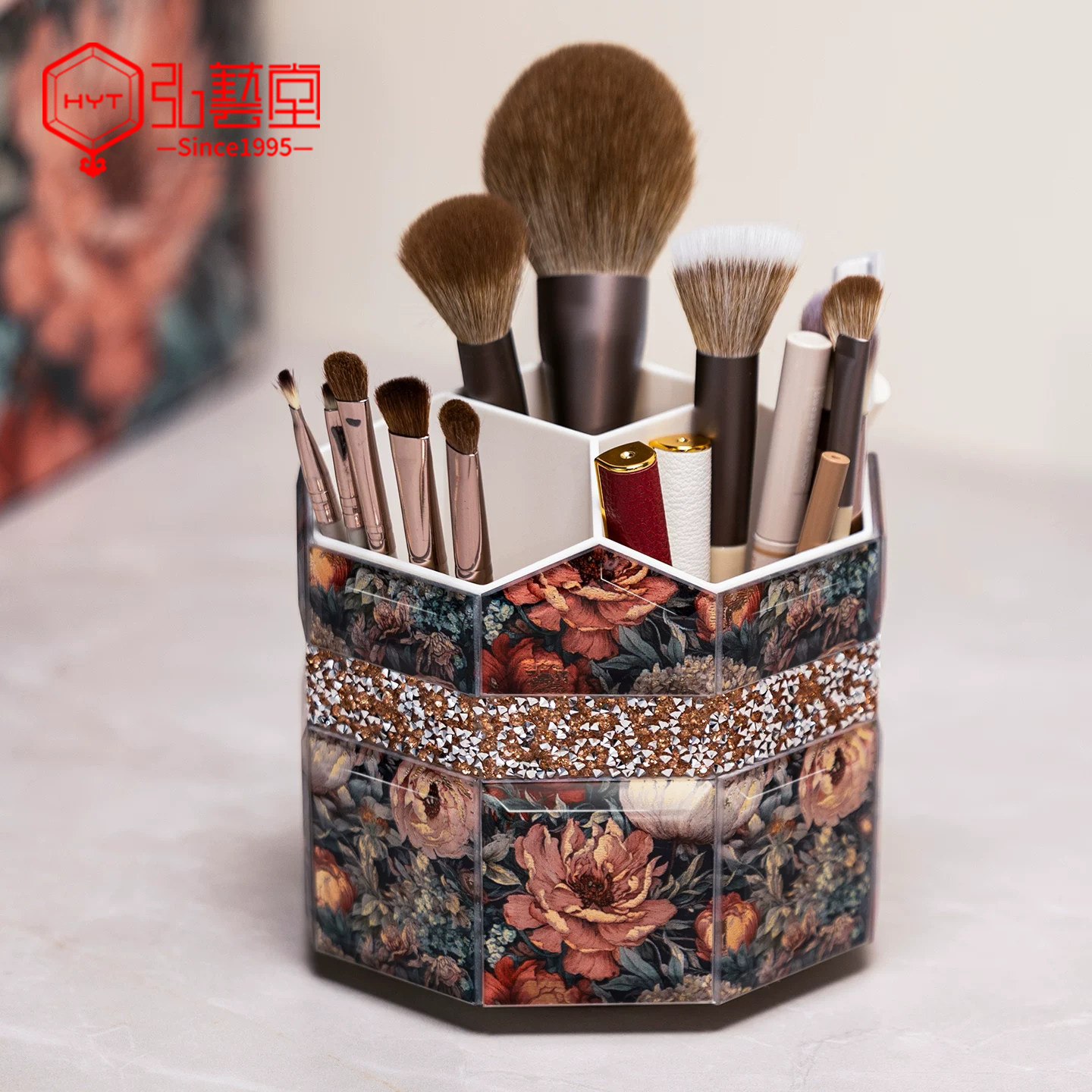 旋转化妆品收纳盒桌面高级感化妆刷收纳筒粉底刷子工具桶化妆笔筒,淘宝优惠券,粉丝福利购,淘宝优惠卷