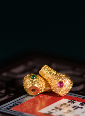 錾刻古法黄金手工金镶石三通佛头