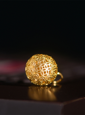 錾刻古法黄金如意纹镂空葫芦吊坠