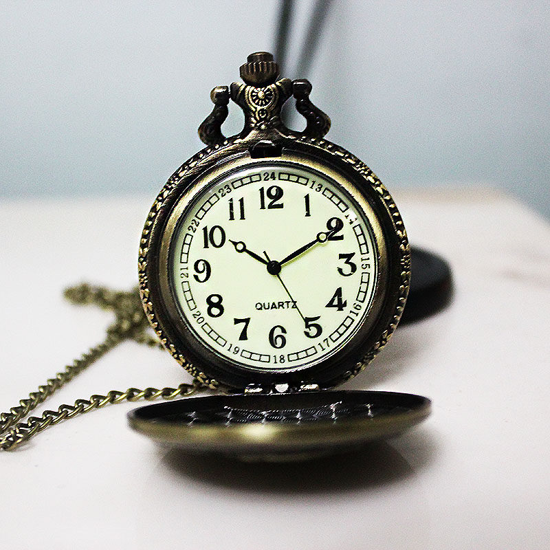 生肖牛翻盖复古大字男女士石英怀表 木川怀表