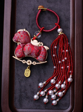 红色小马非遗宋锦包包压襟挂件流苏穗子旗袍汉服挂饰车挂钥匙吊坠