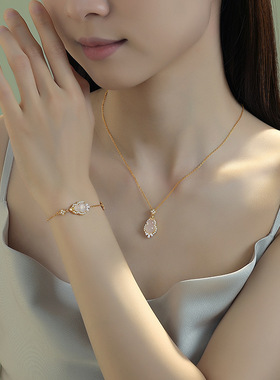 原创四叶草福禄葫芦手链女纯银镀18K金色复古新中式森系玉髓手串