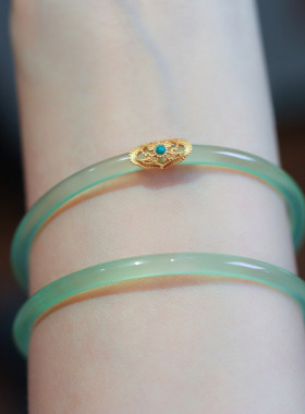 如意铃铛款玉髓玛瑙手镯