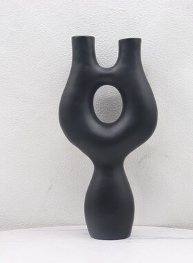 北欧黑白色几何树脂花瓶摆件客厅插花器电视柜样板房家居软装饰品